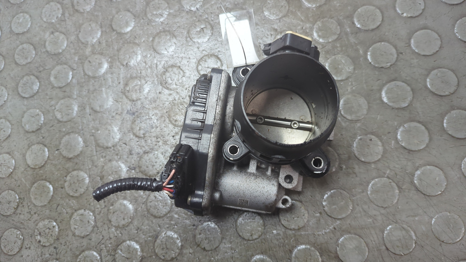 Заслонка дроссельная электрическая