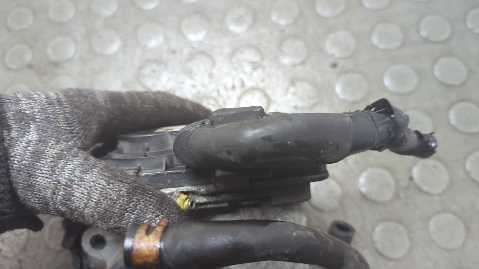 Заслонка дроссельная электрическая