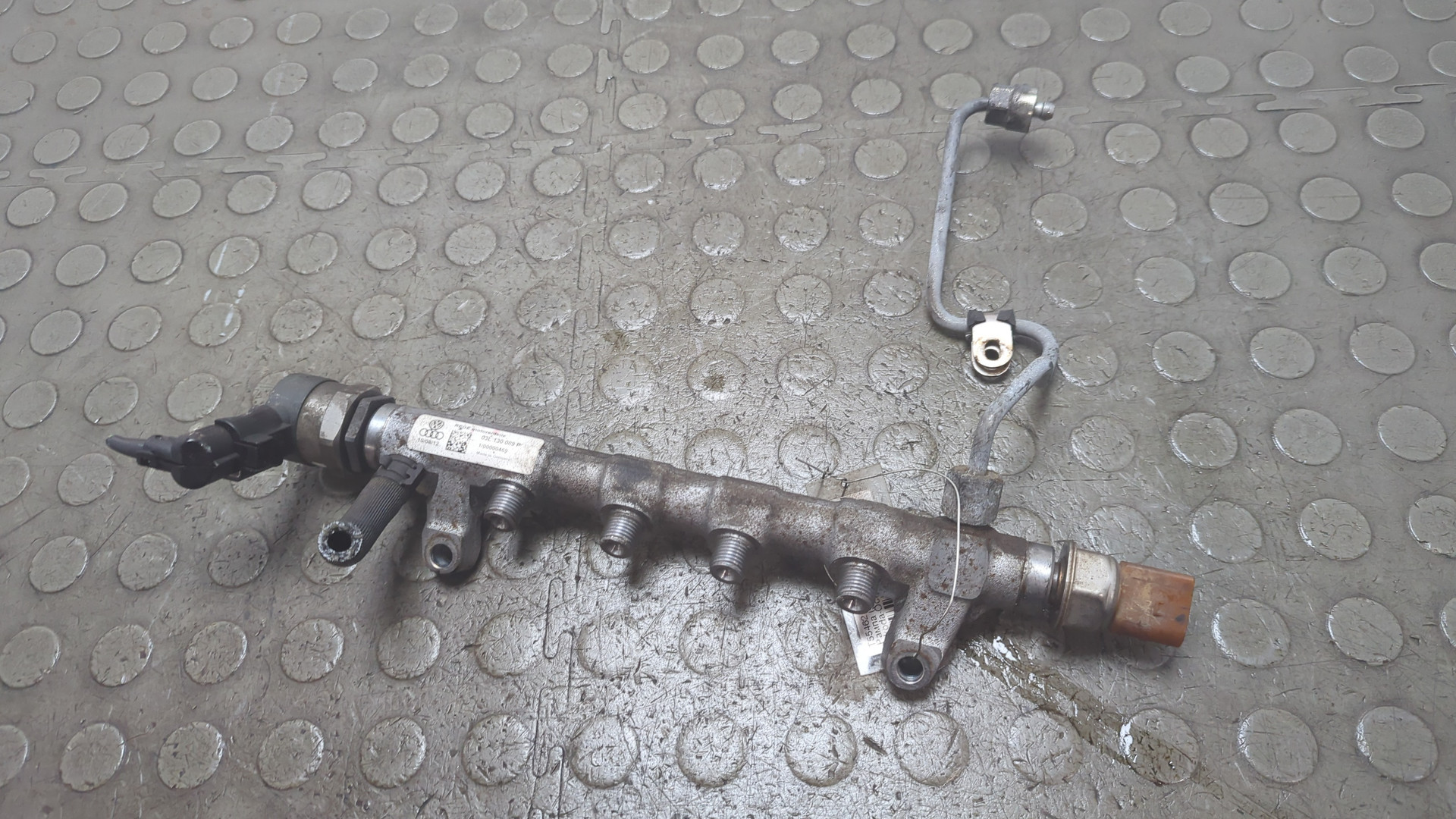 Рейка топливная (рампа)