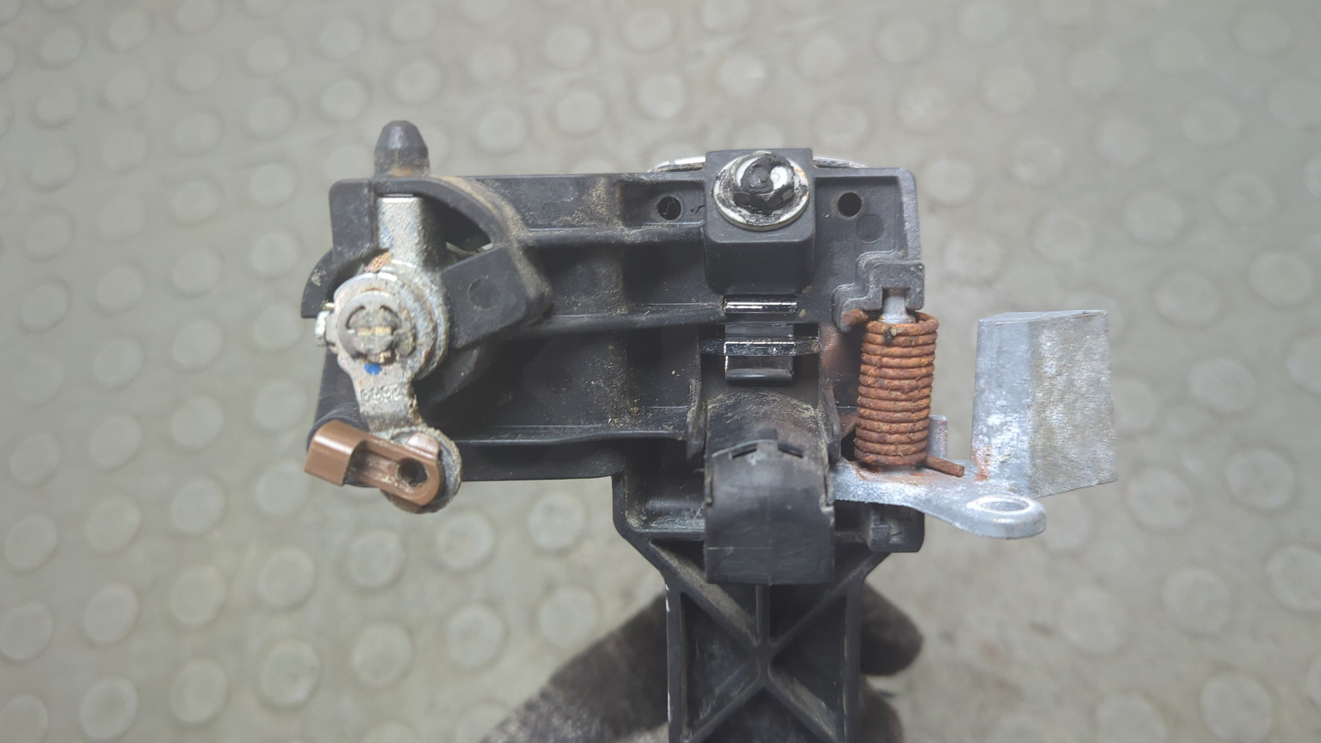 Ручка двери наружная