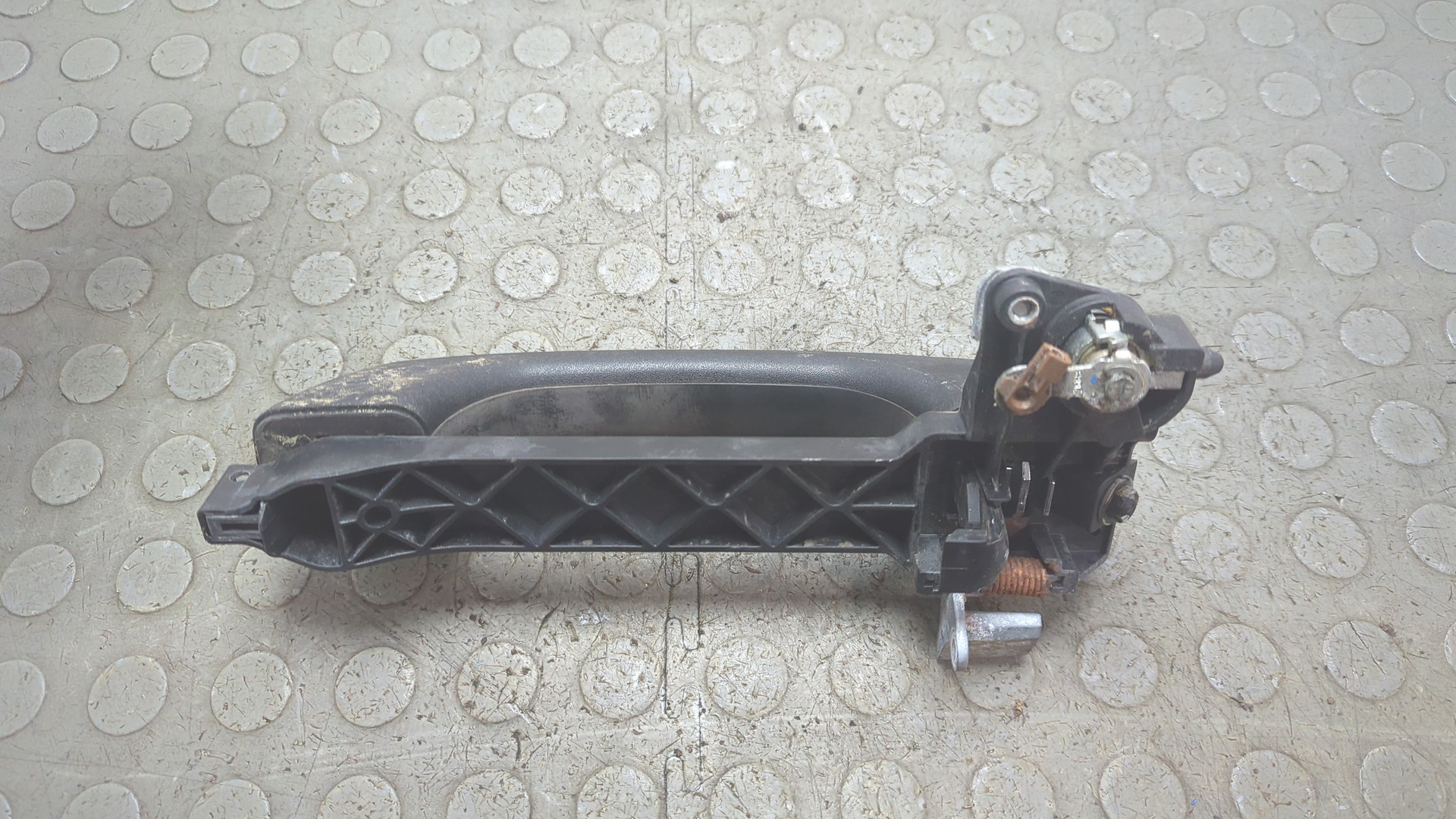 Ручка двери наружная