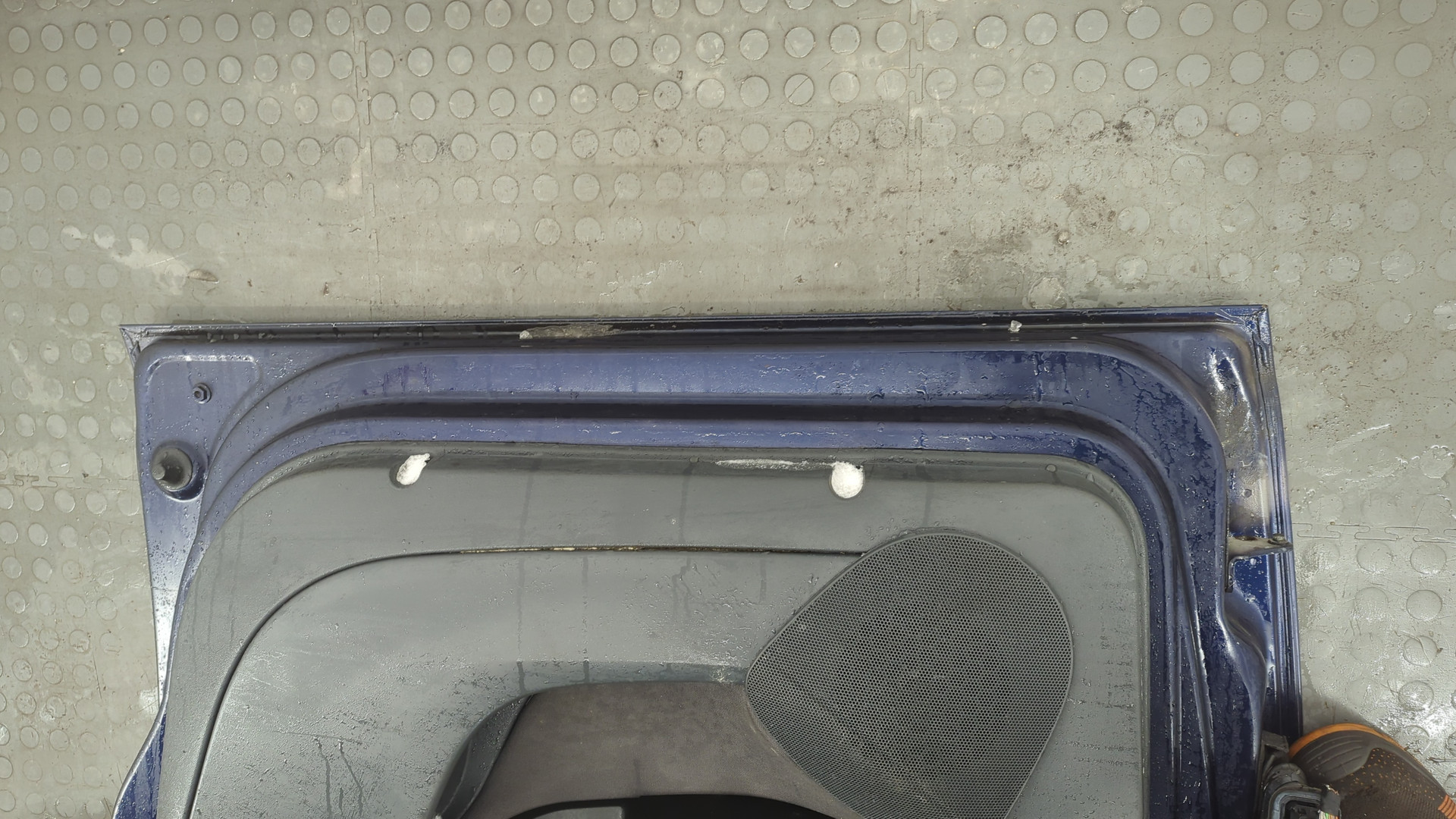 Дверь передняя правая