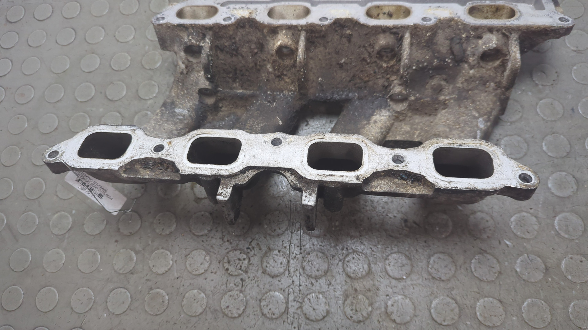 Коллектор впускной