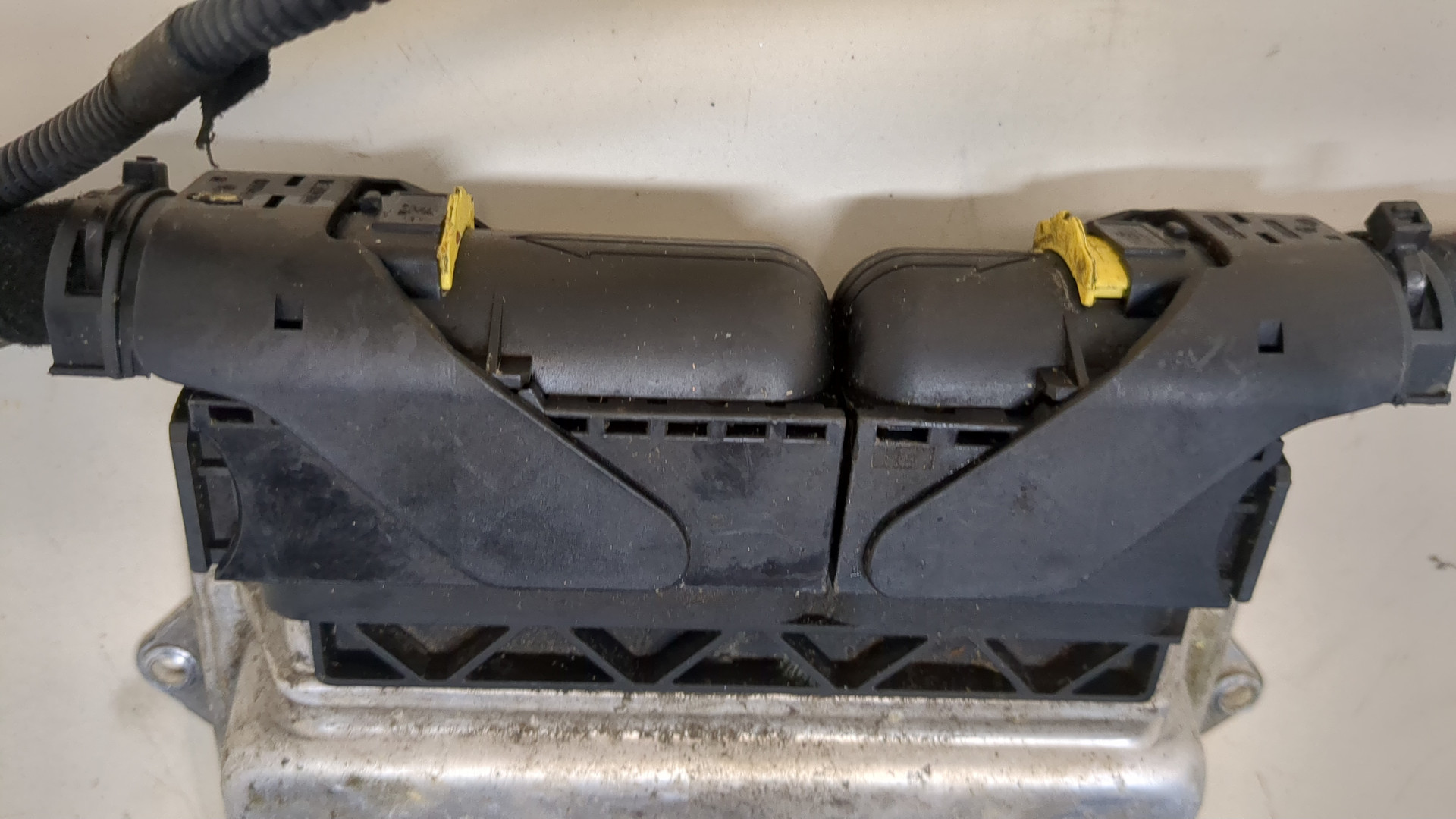 Блок управления двигателем