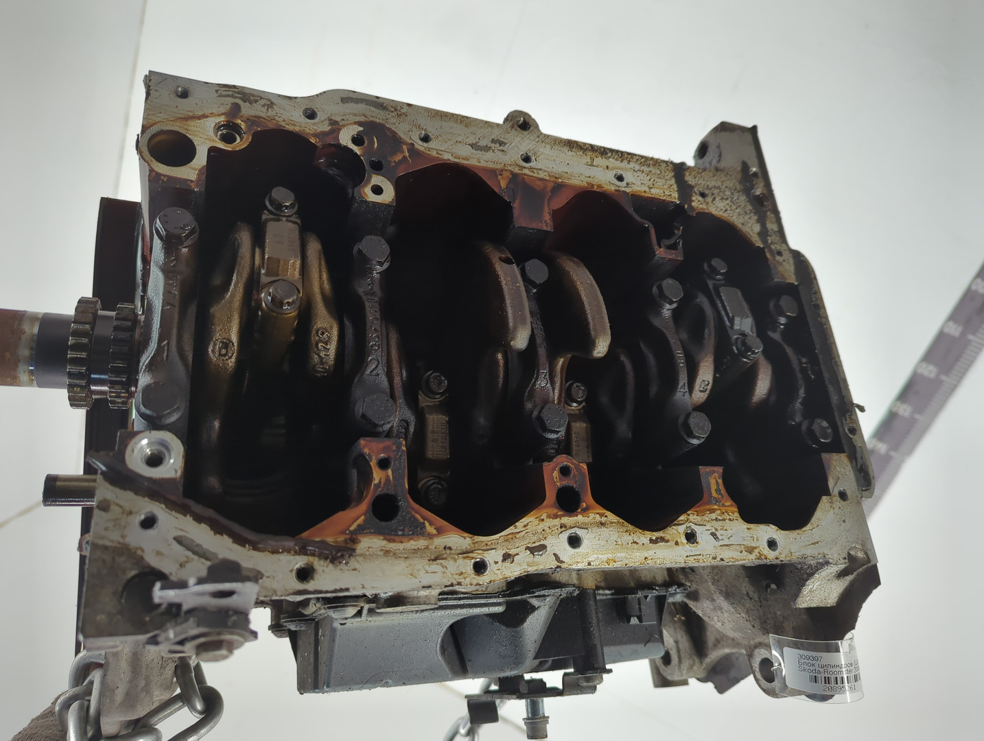 Блок двигателя