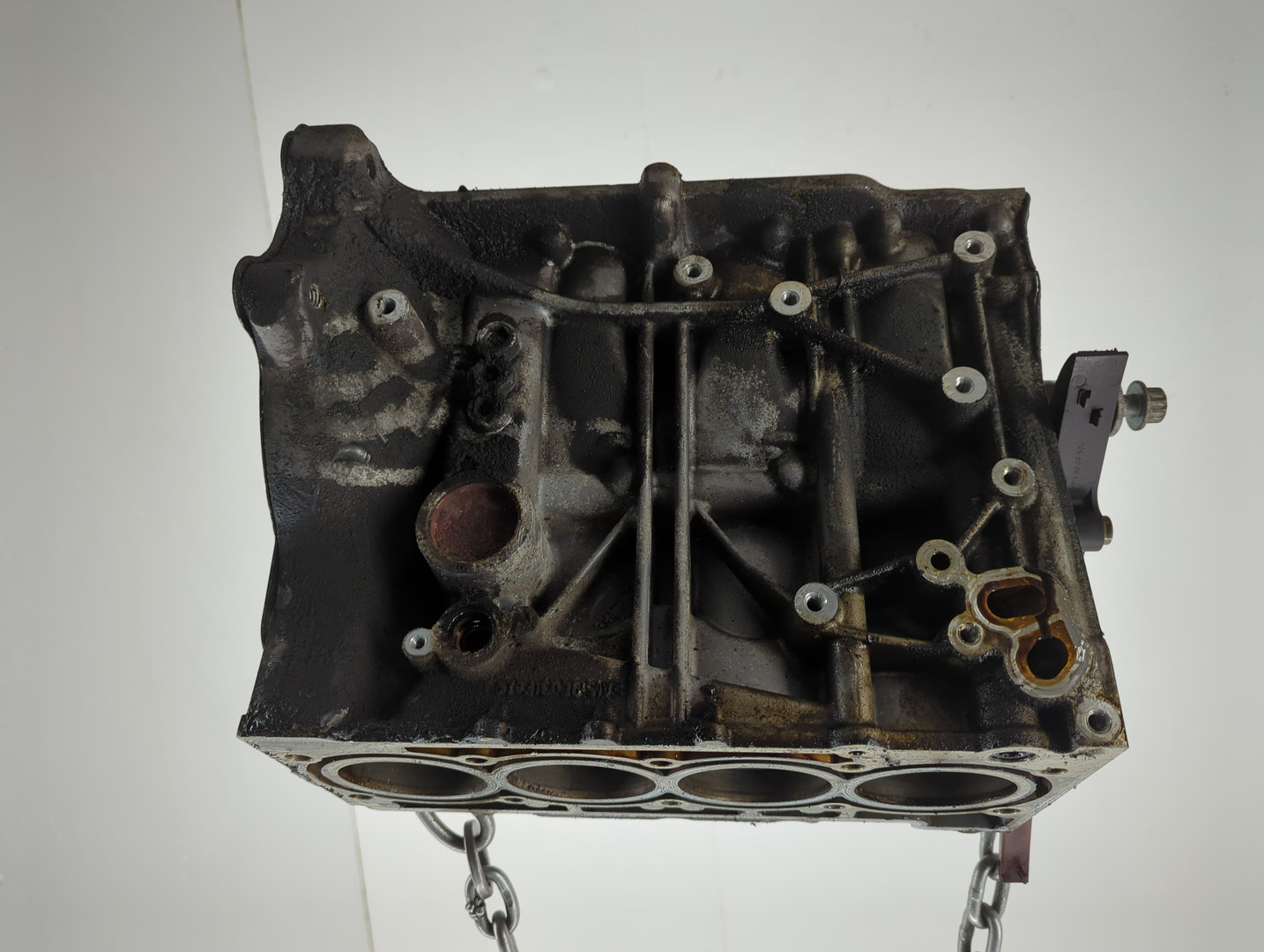 Блок двигателя