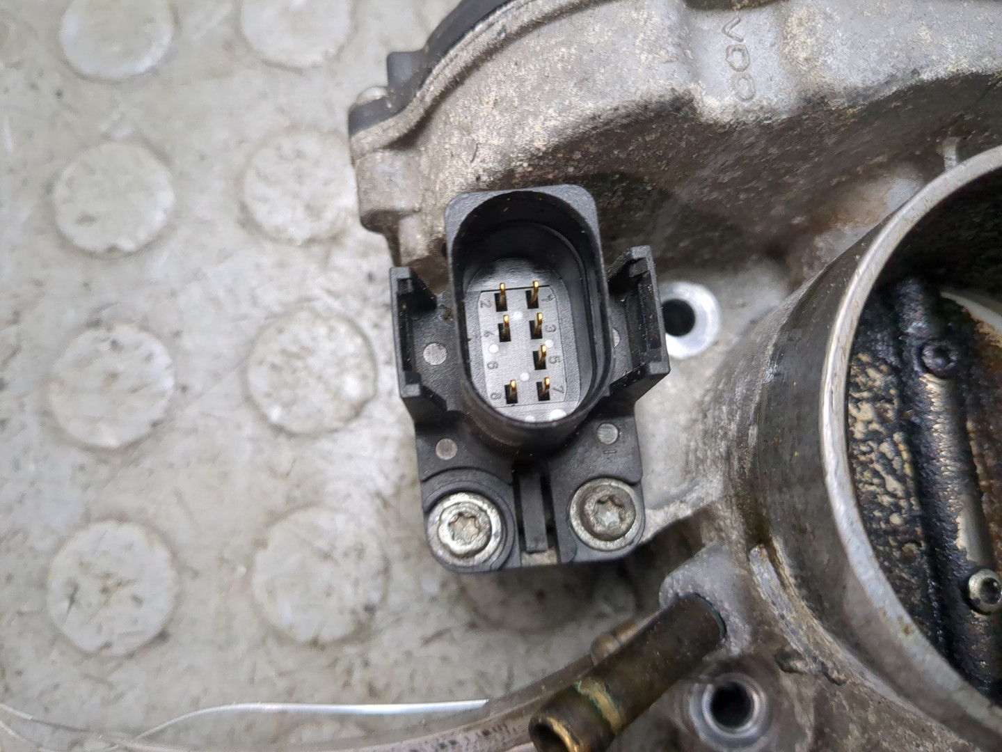 Заслонка дроссельная электрическая