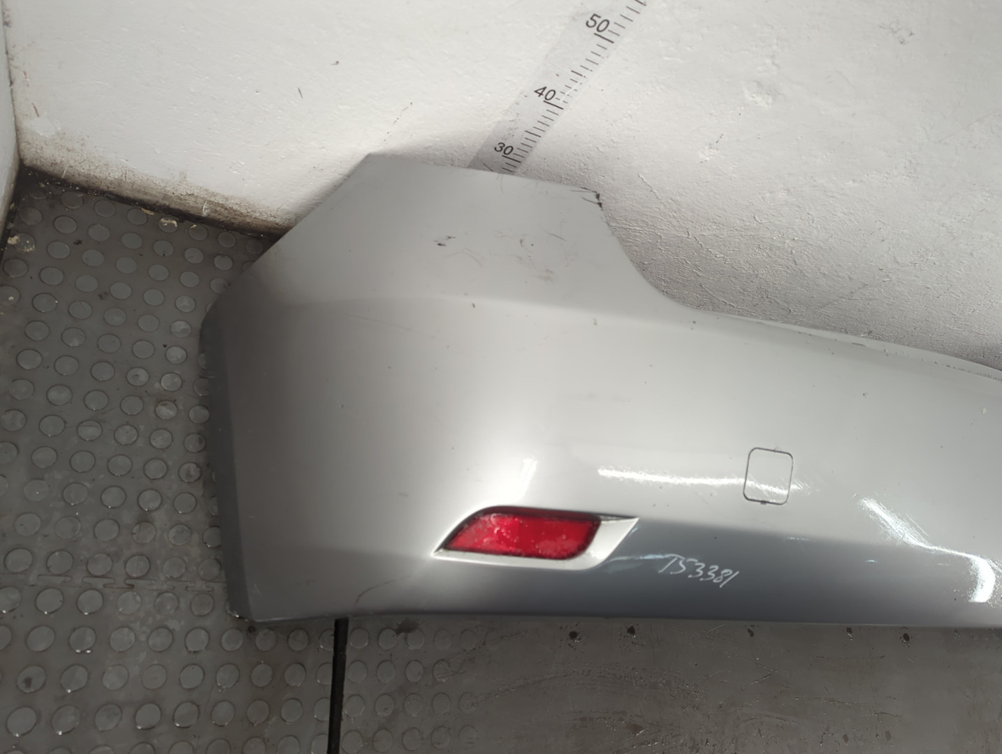 Бампер задний