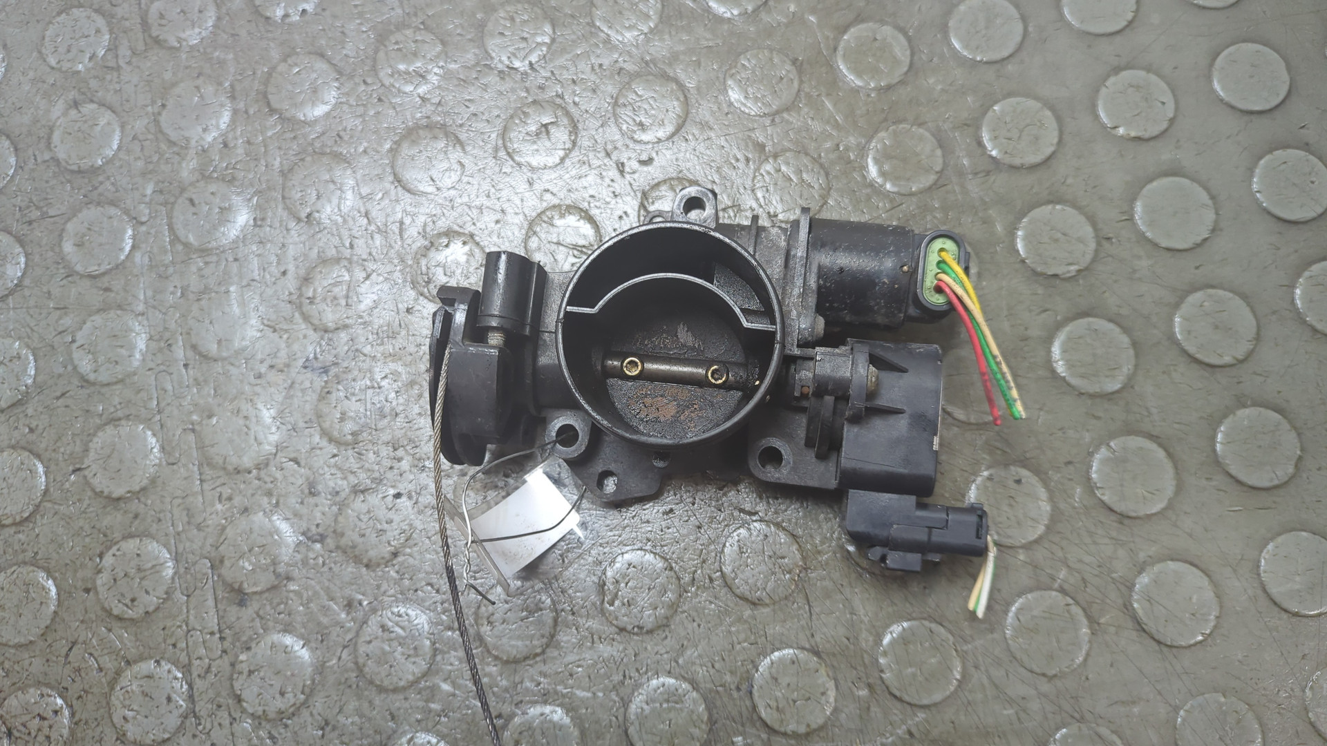 Заслонка дроссельная электрическая