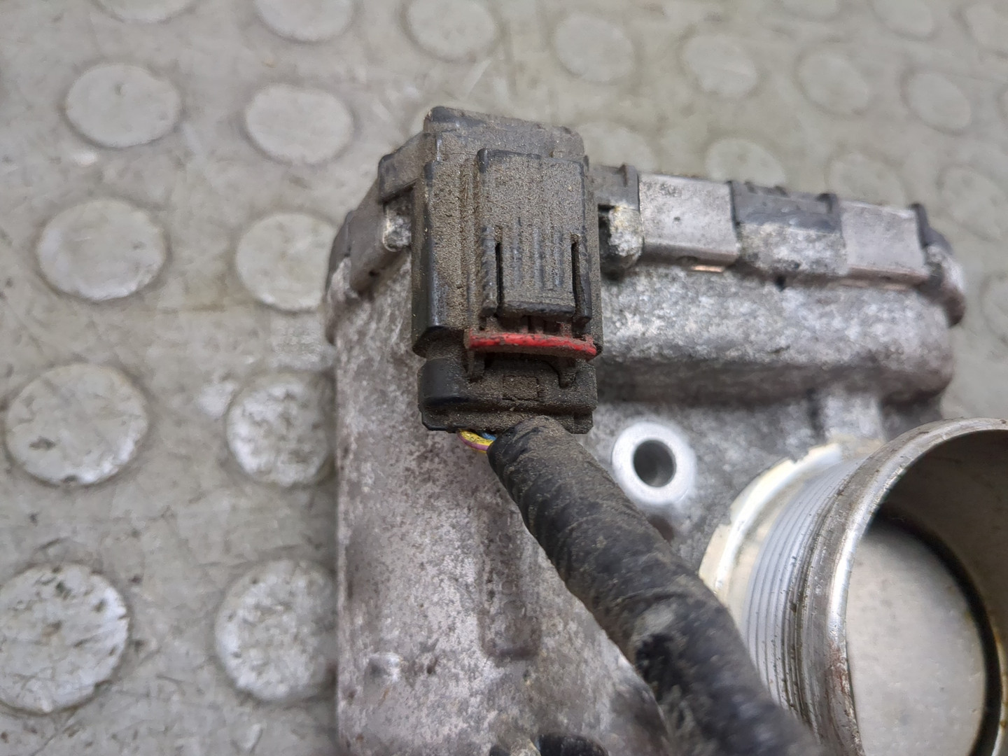 Заслонка дроссельная электрическая