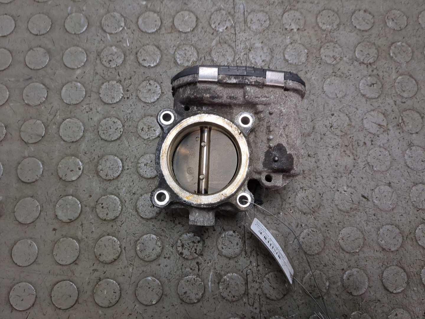 Заслонка дроссельная электрическая