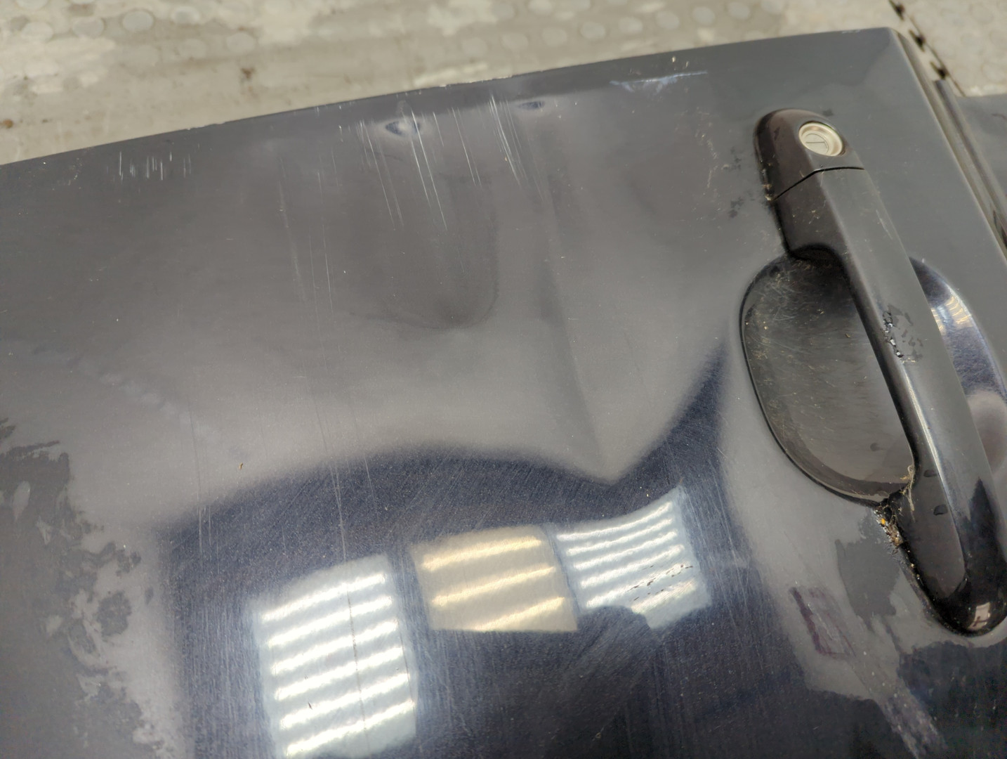 Дверь передняя правая