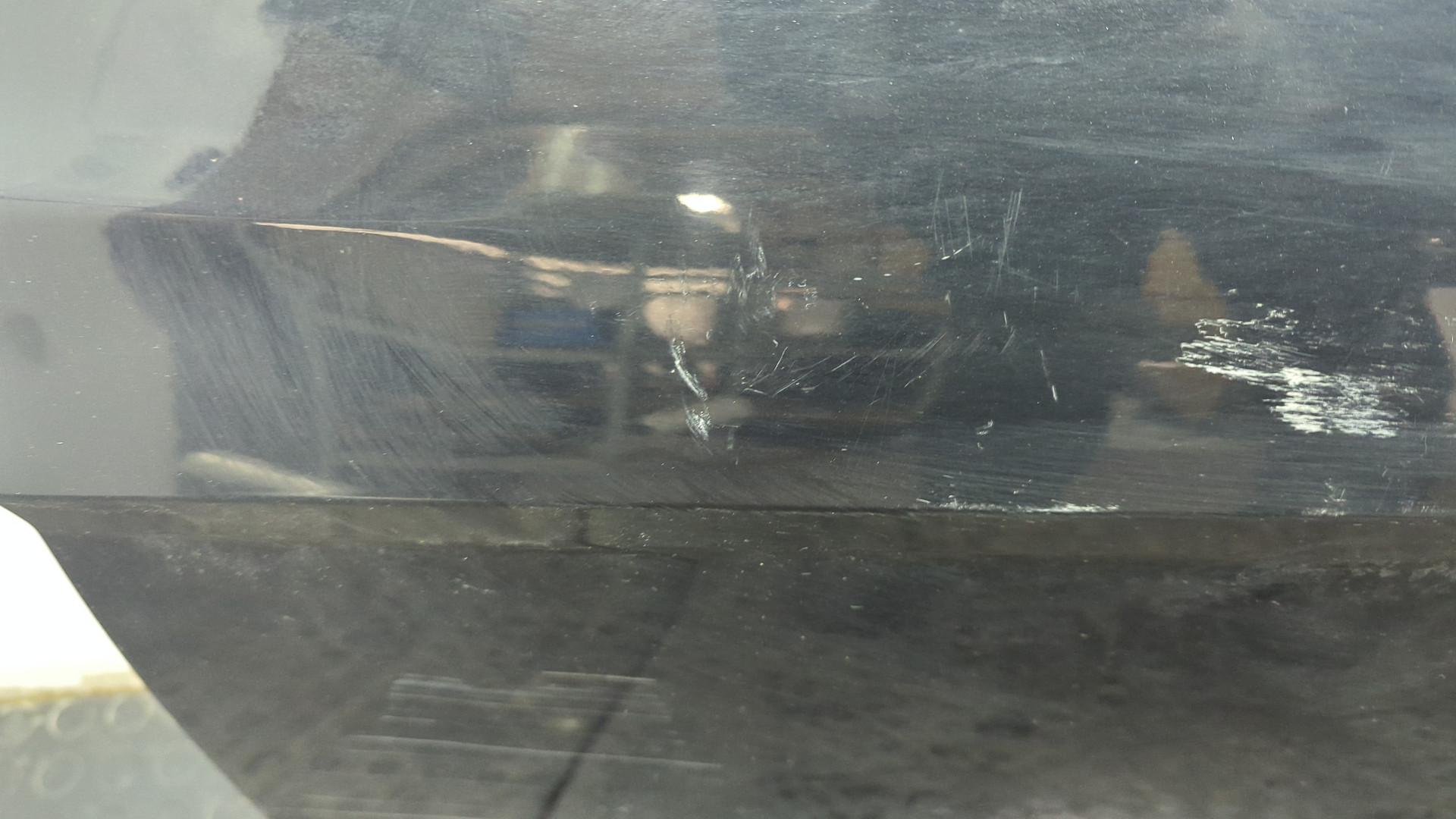 Дверь передняя левая