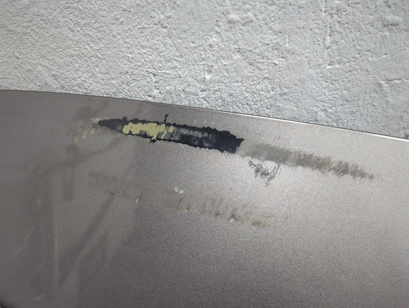 Дверь багажника