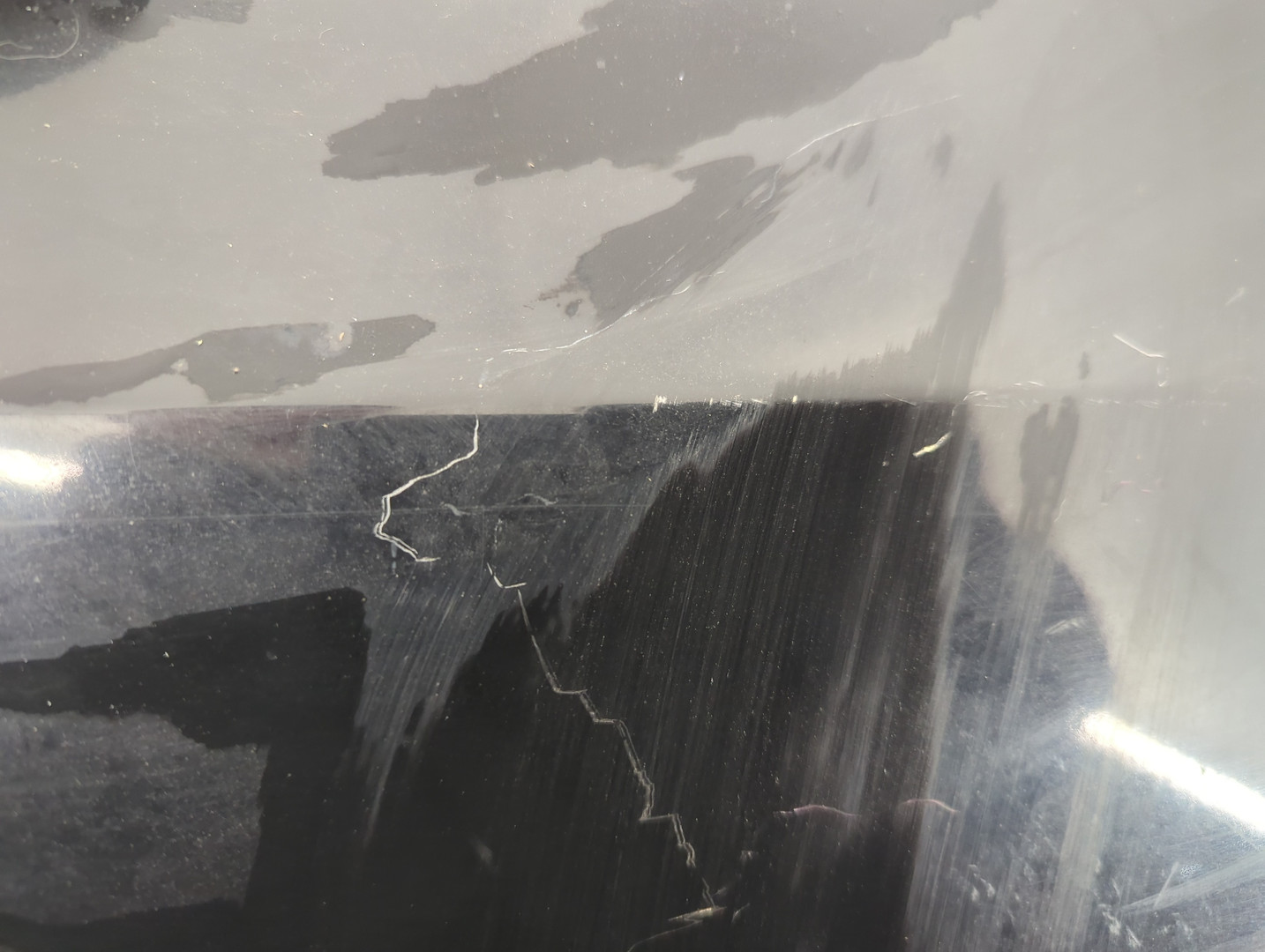 Крыло переднее левое