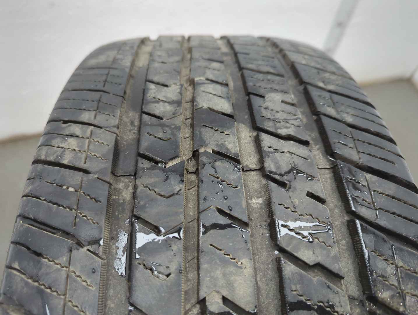 Шины комплект (4 шт.)