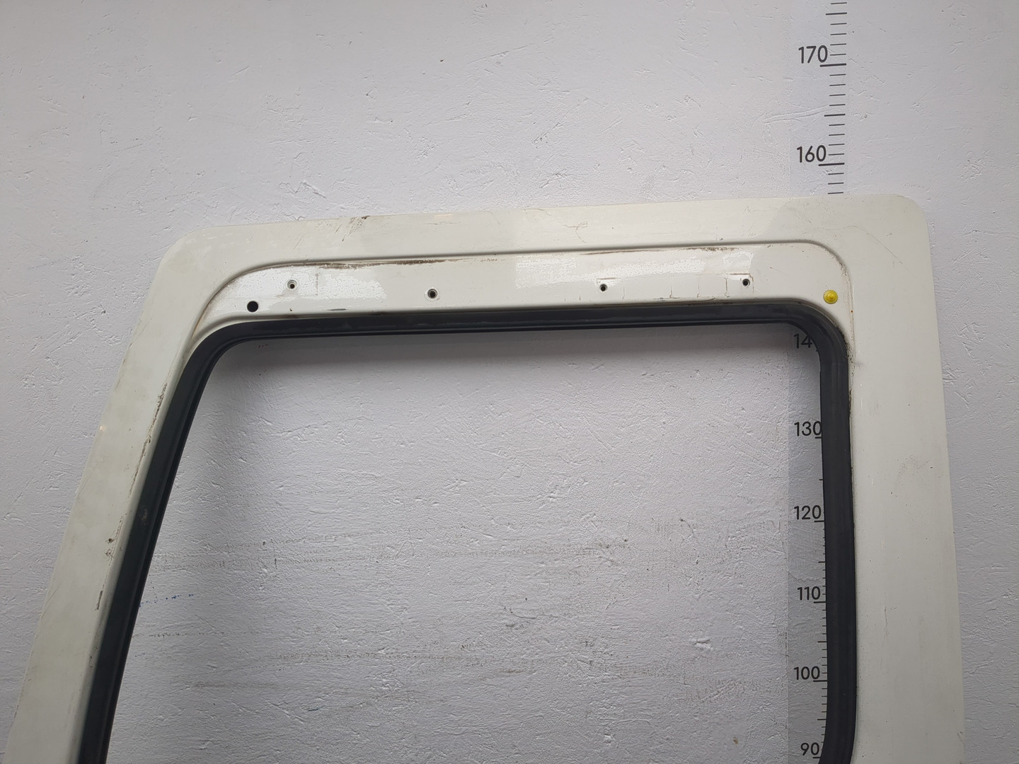 Дверь передняя левая