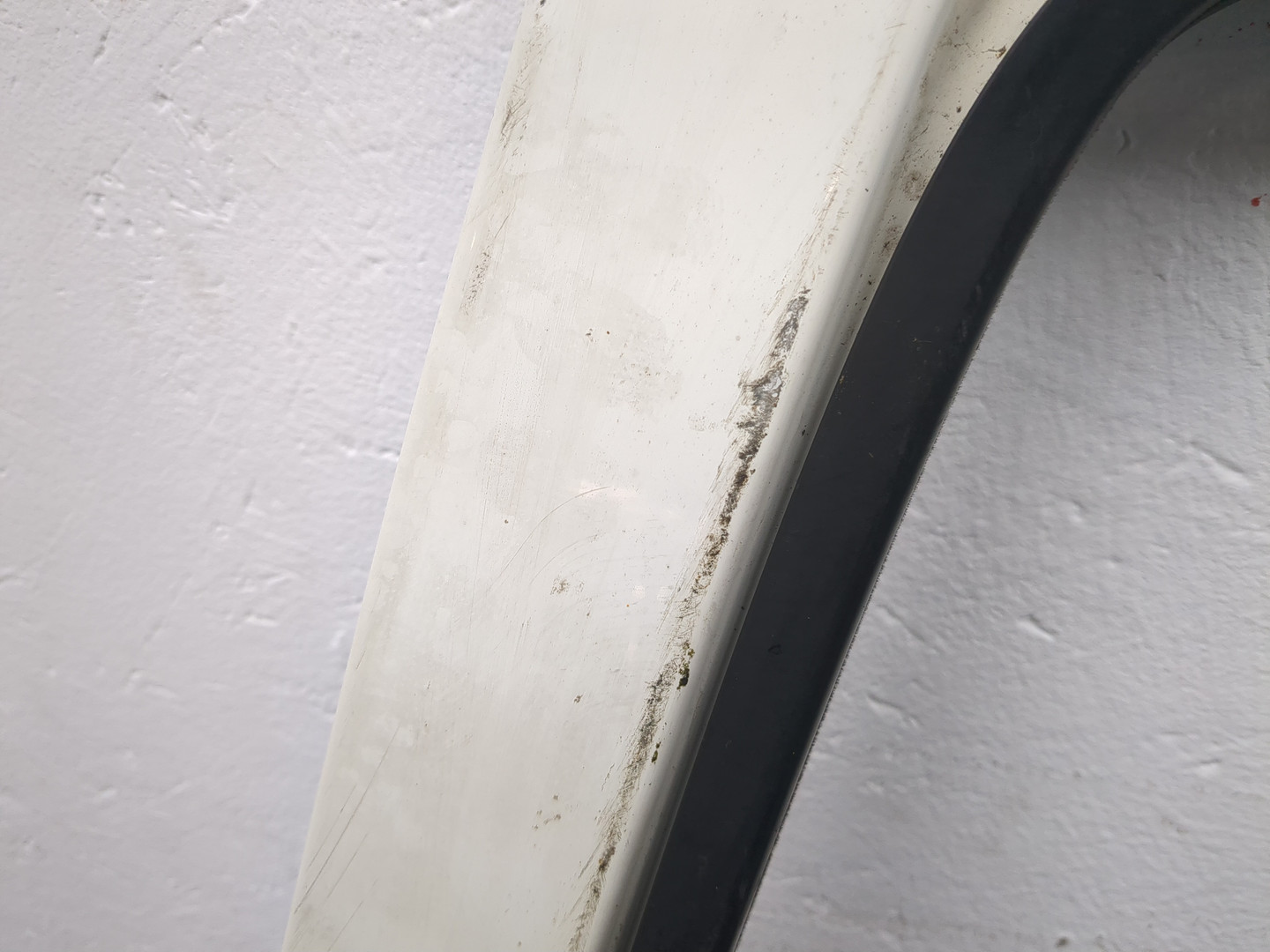 Дверь передняя левая