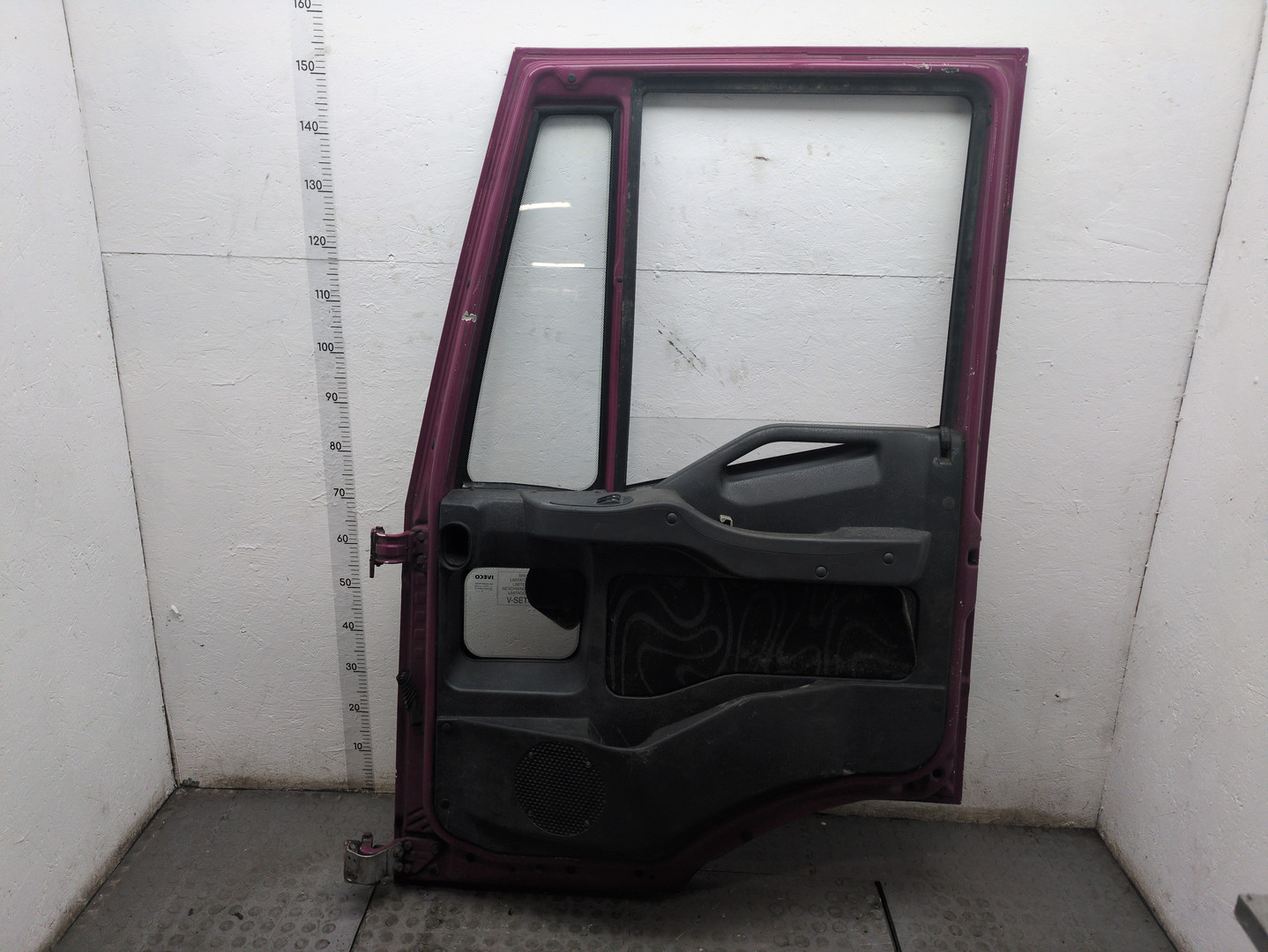 Дверь передняя правая