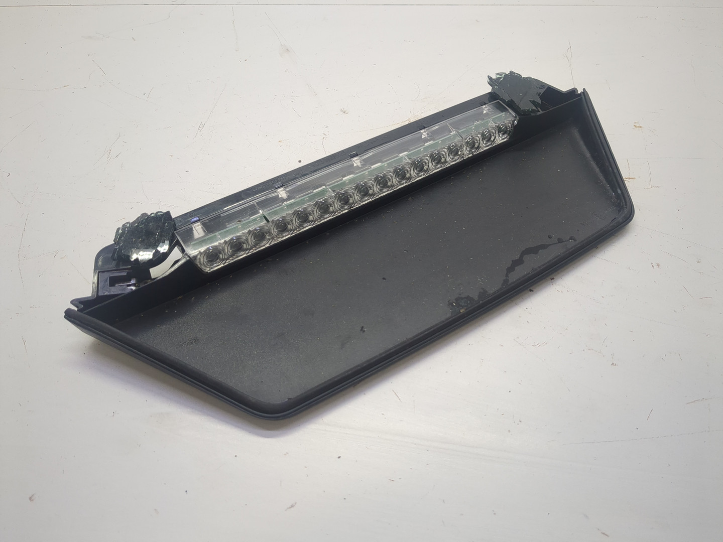 Фонарь задний (стоп сигнал)