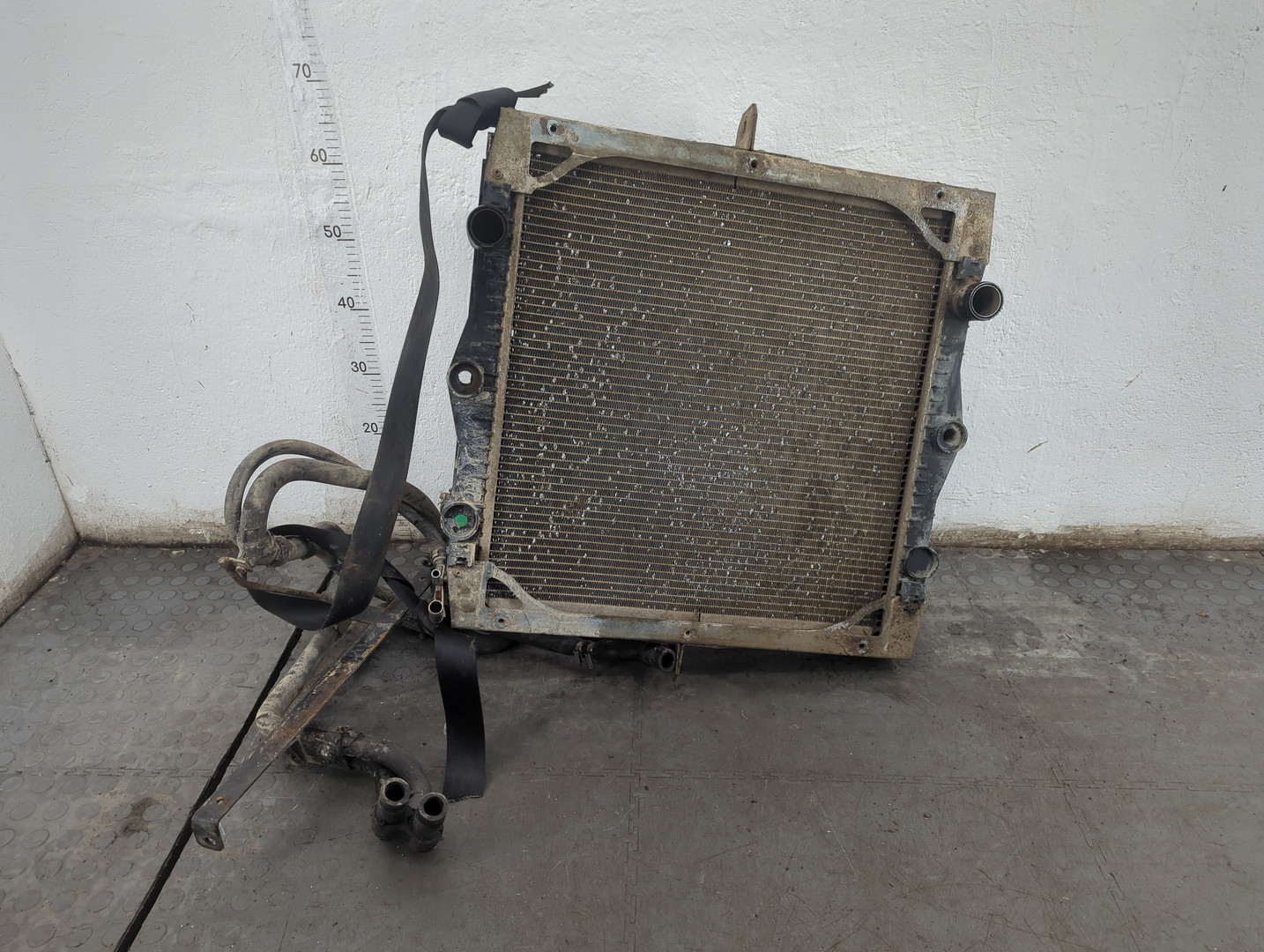 Радиатор охлаждения двигателя основной