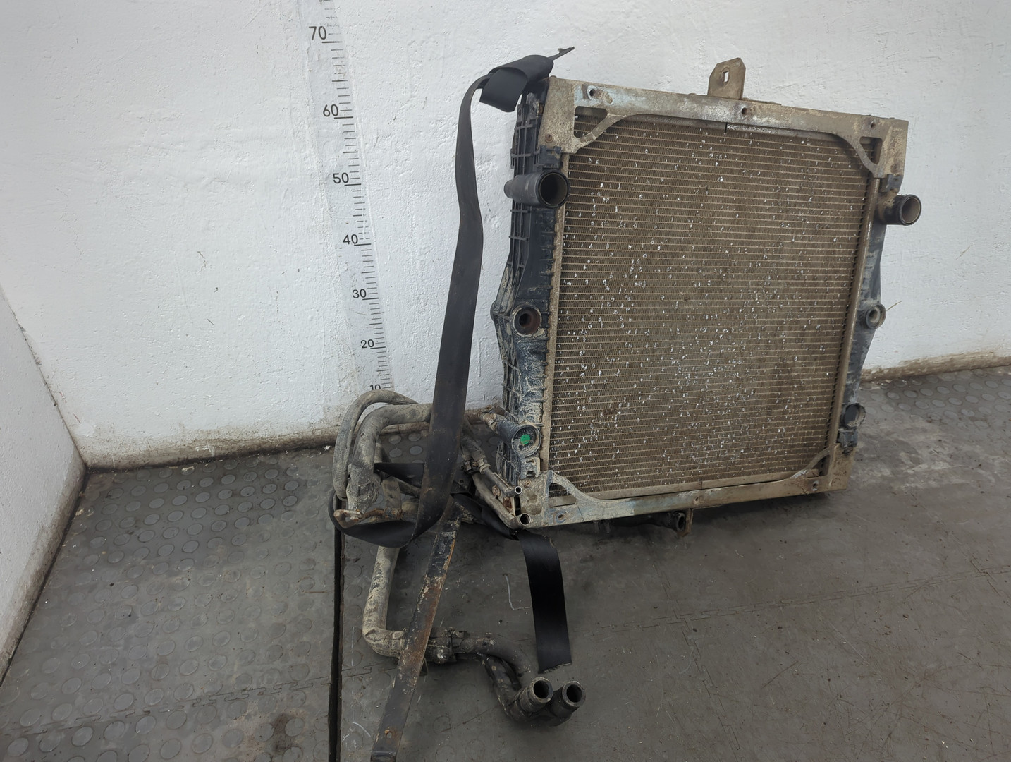 Радиатор охлаждения двигателя основной