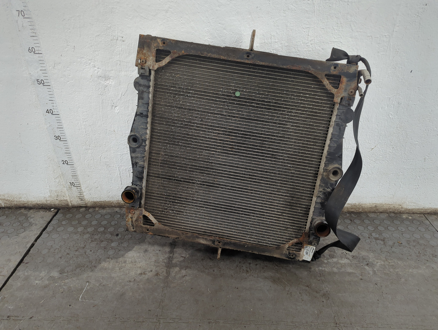 Радиатор охлаждения двигателя основной