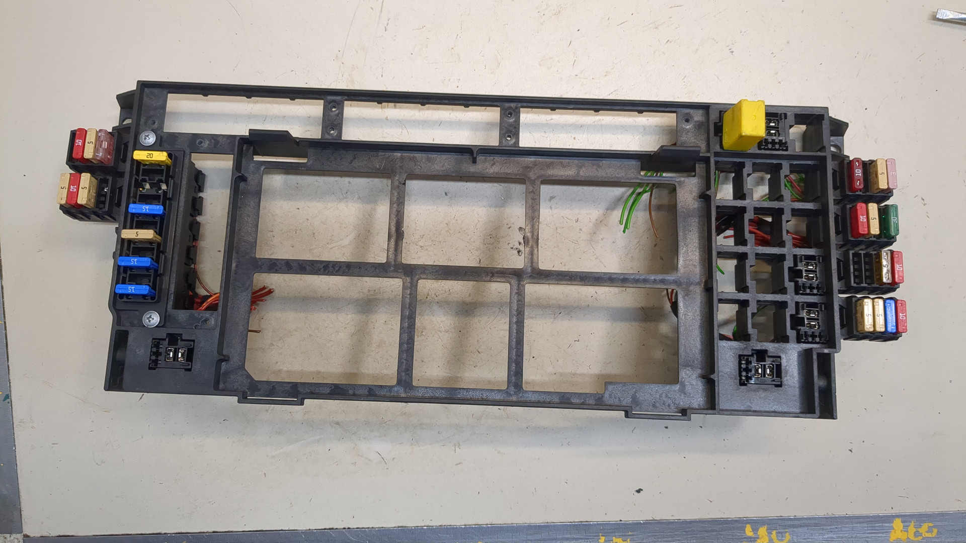 Блок предохранителей