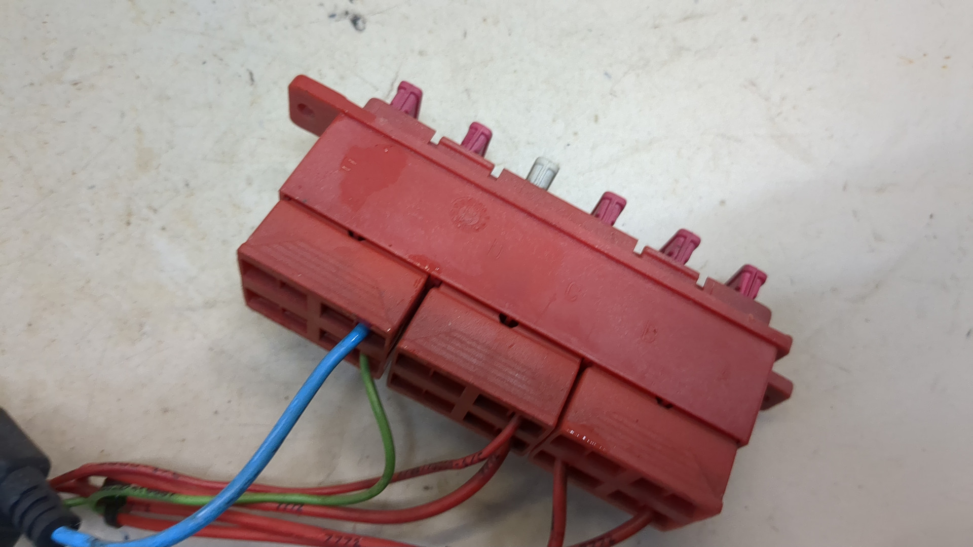 Блок предохранителей