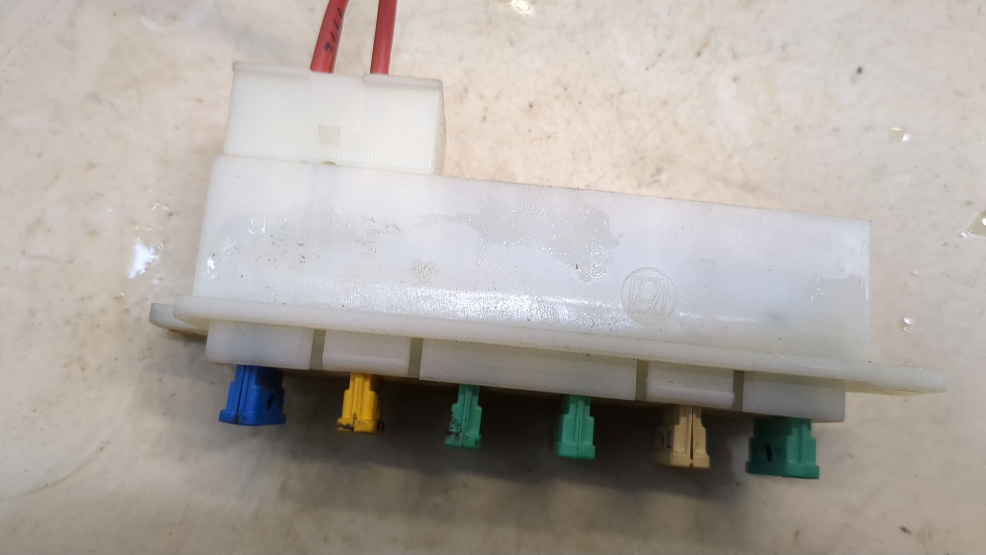 Блок предохранителей