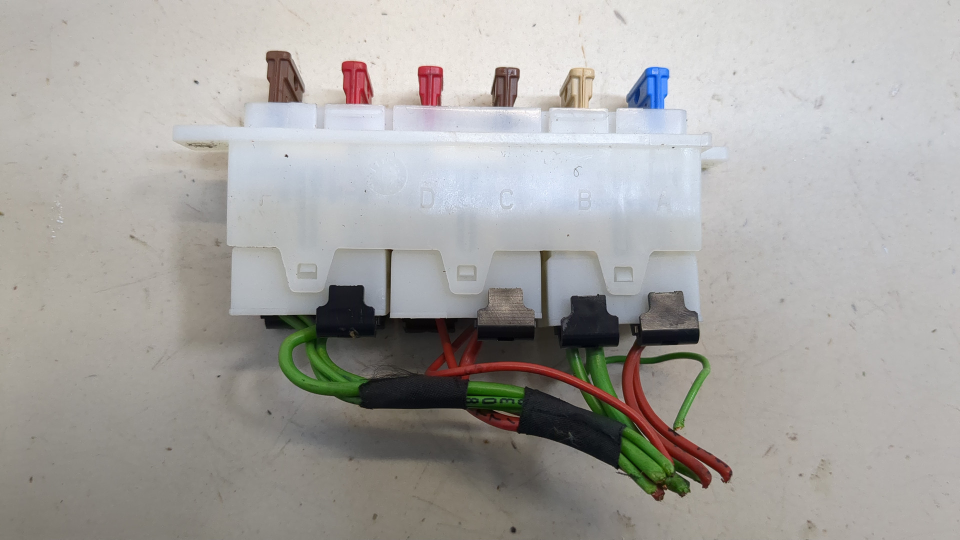 Блок предохранителей