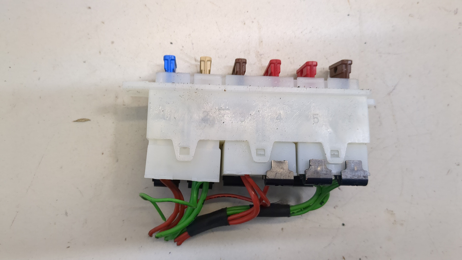 Блок предохранителей