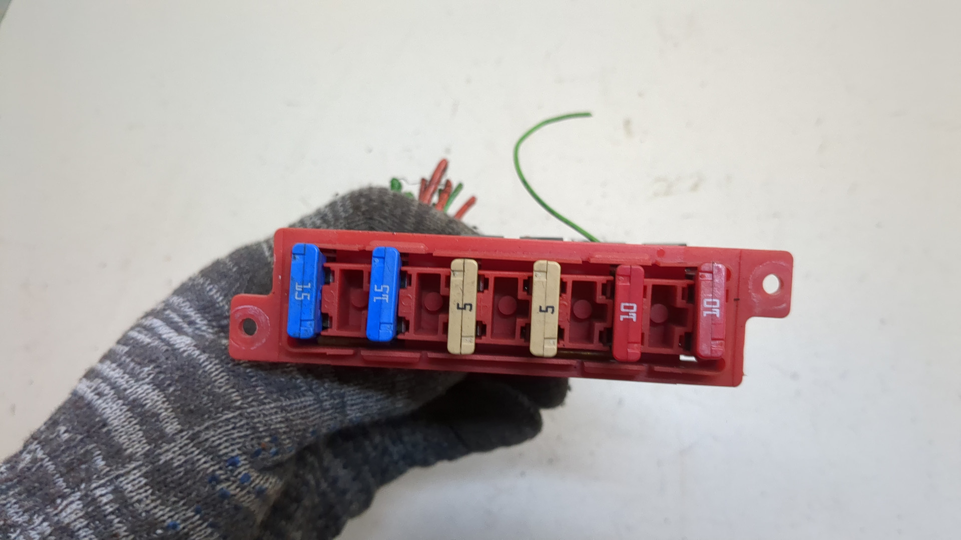 Блок предохранителей