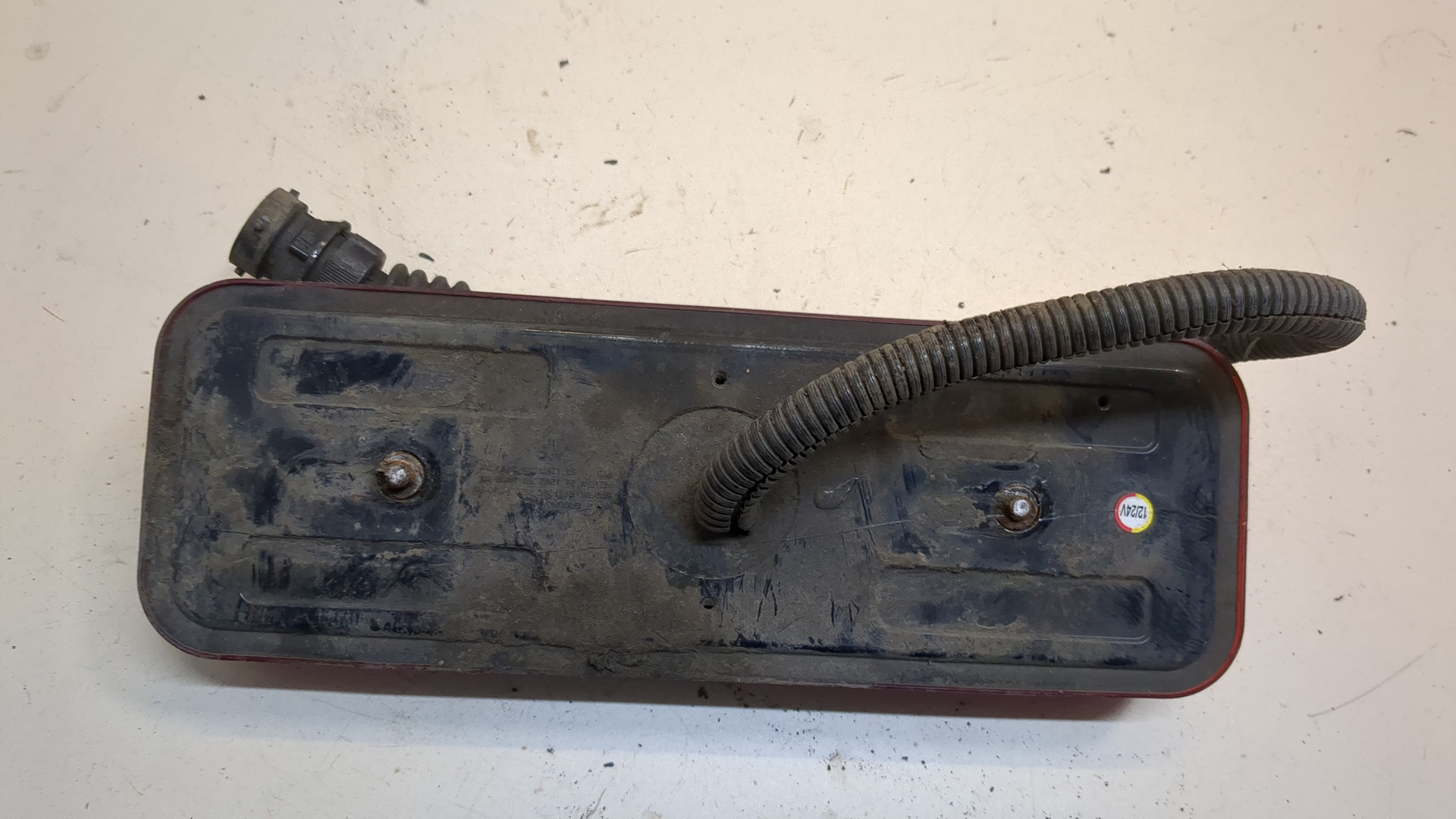 Фонарь задний