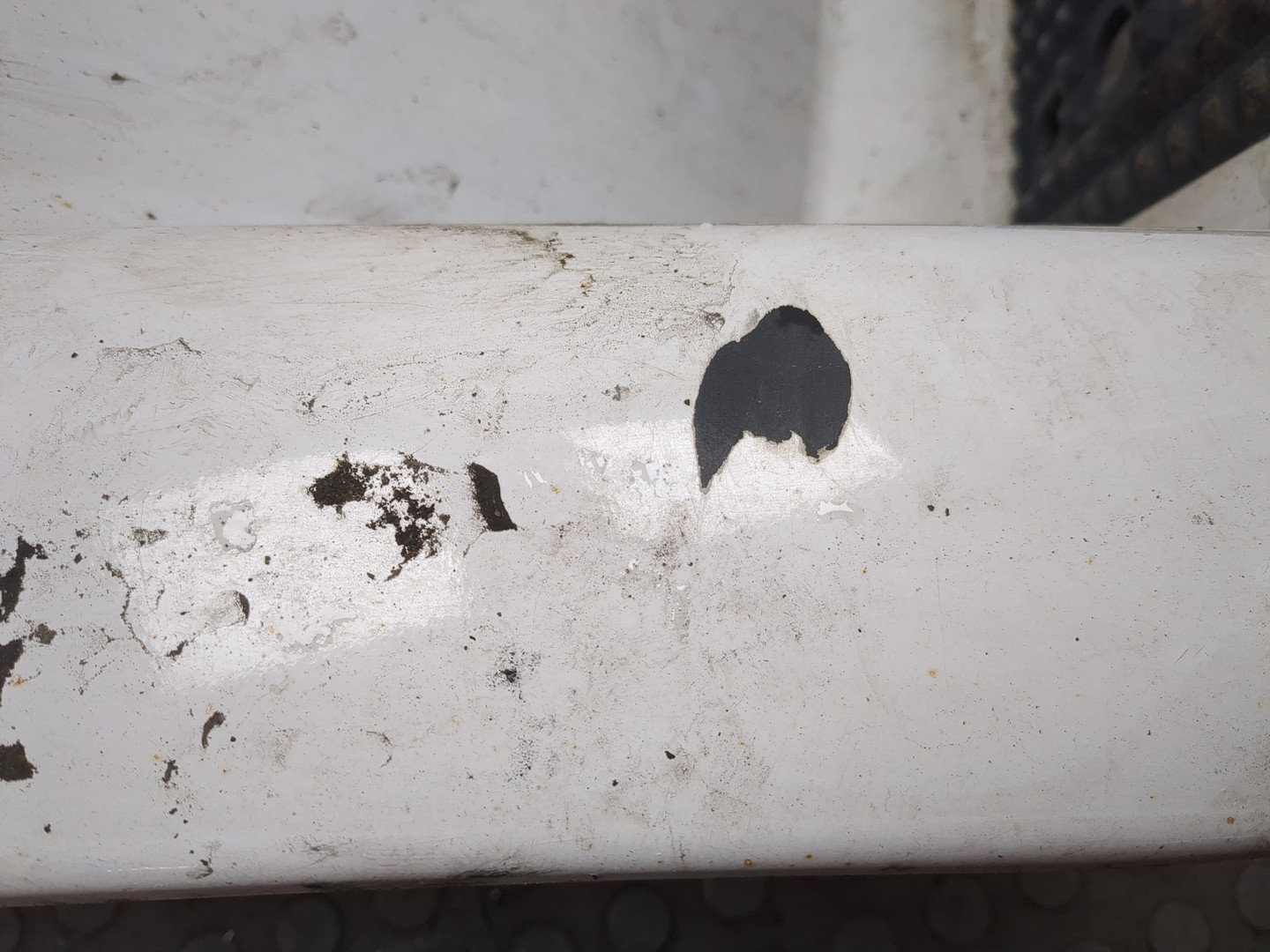 Подножка правая