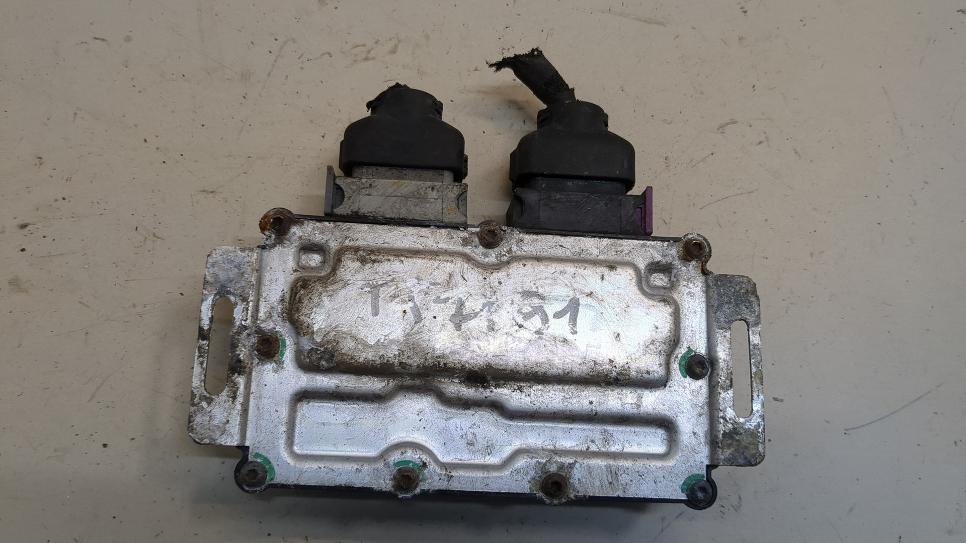 Блок управления двигателем