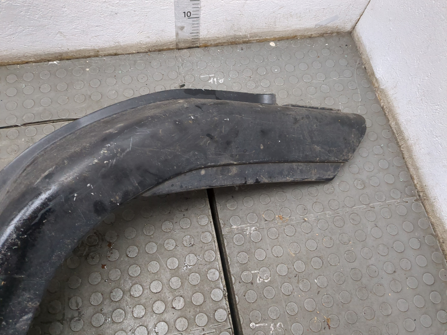 Подножка левая