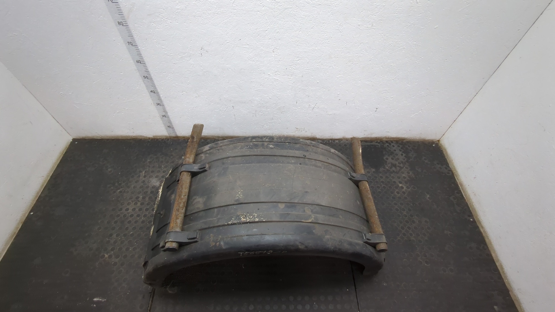 Крыло заднее правое