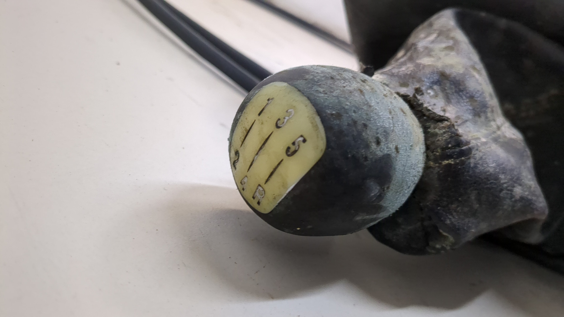 Кулиса МКПП / АКПП