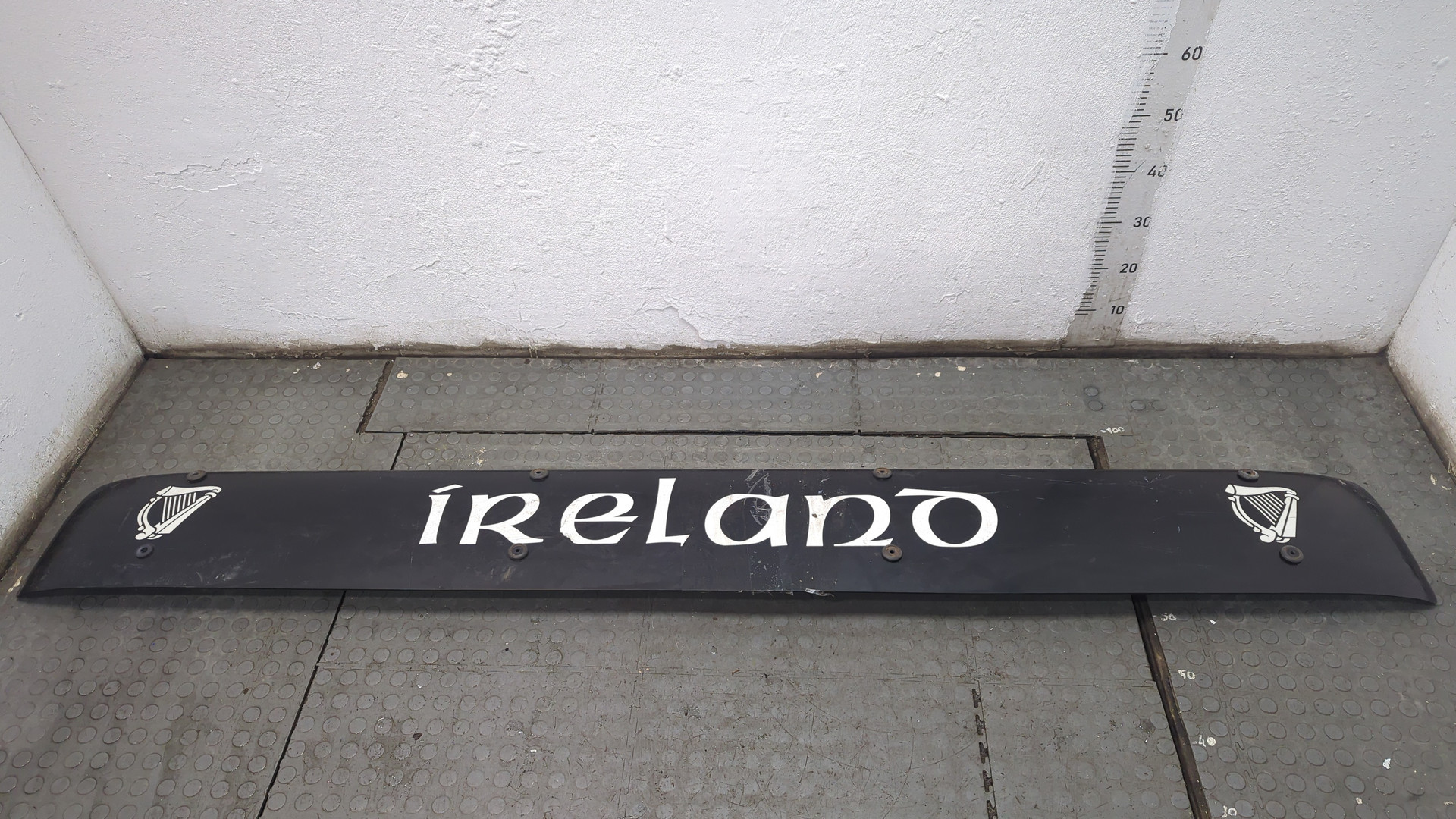 Козырек солнцезащитный