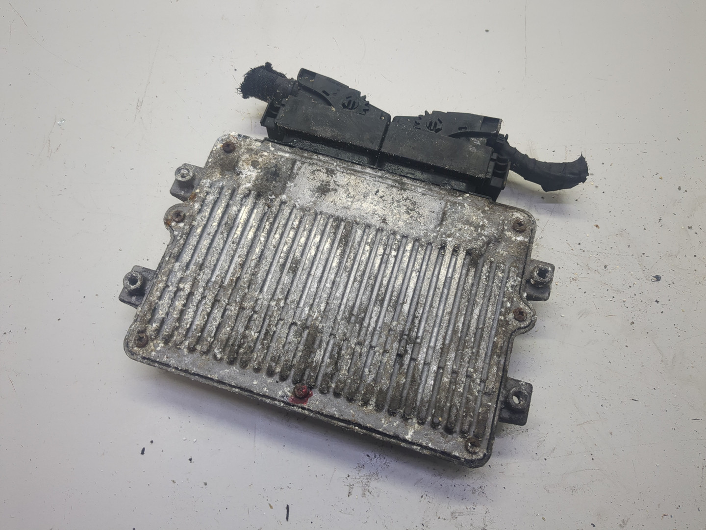 Блок управления двигателем