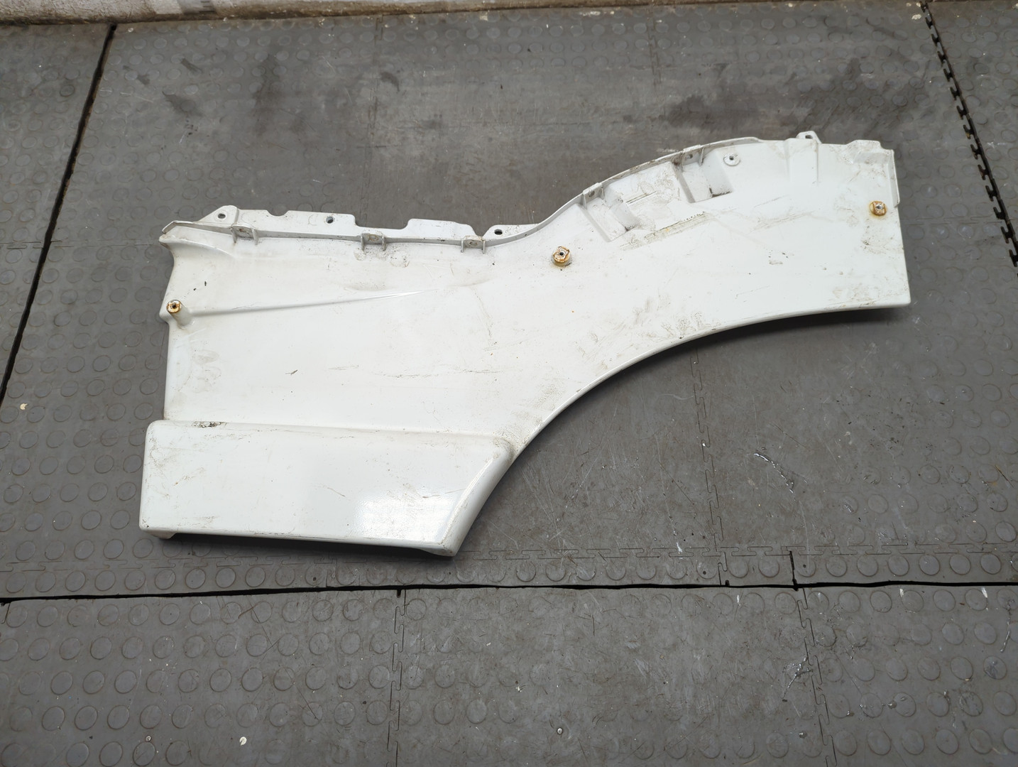 Уплотнитель двери