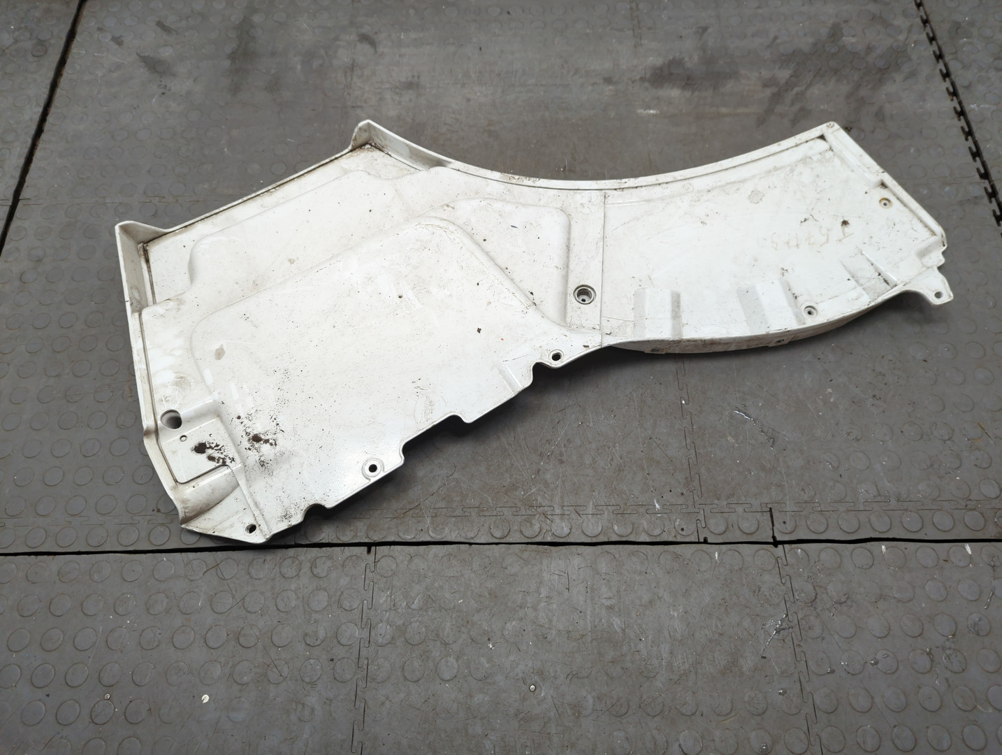 Уплотнитель двери