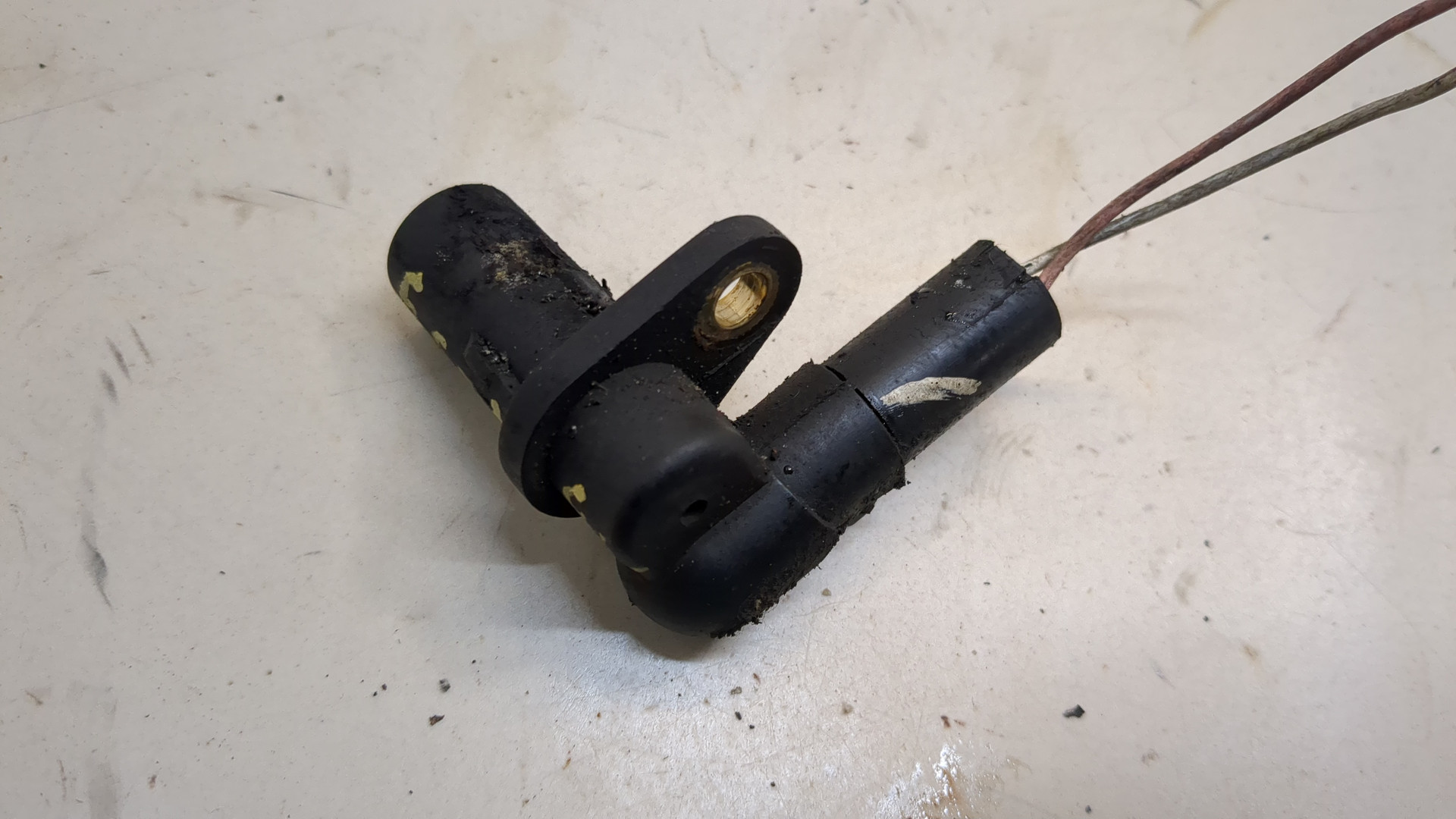 Датчик положения коленвала