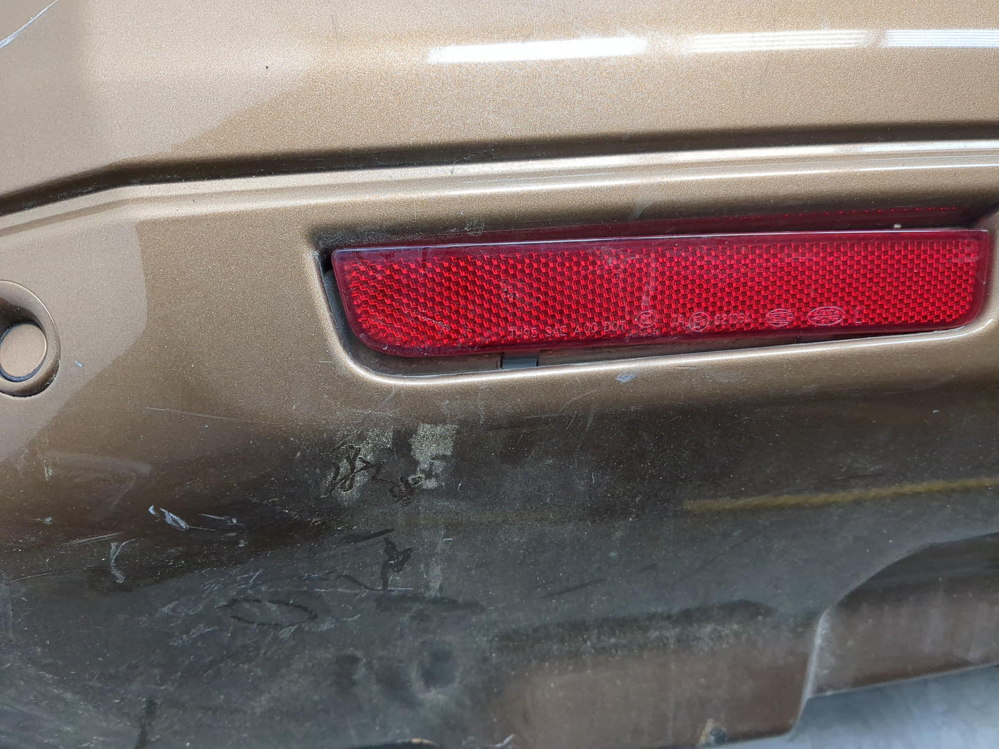 Бампер задний