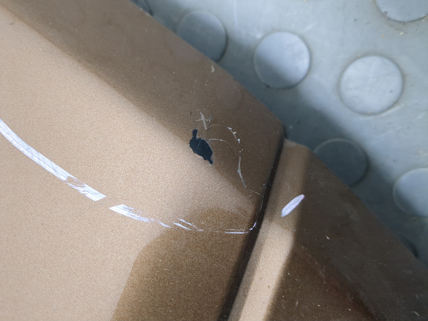 Бампер задний