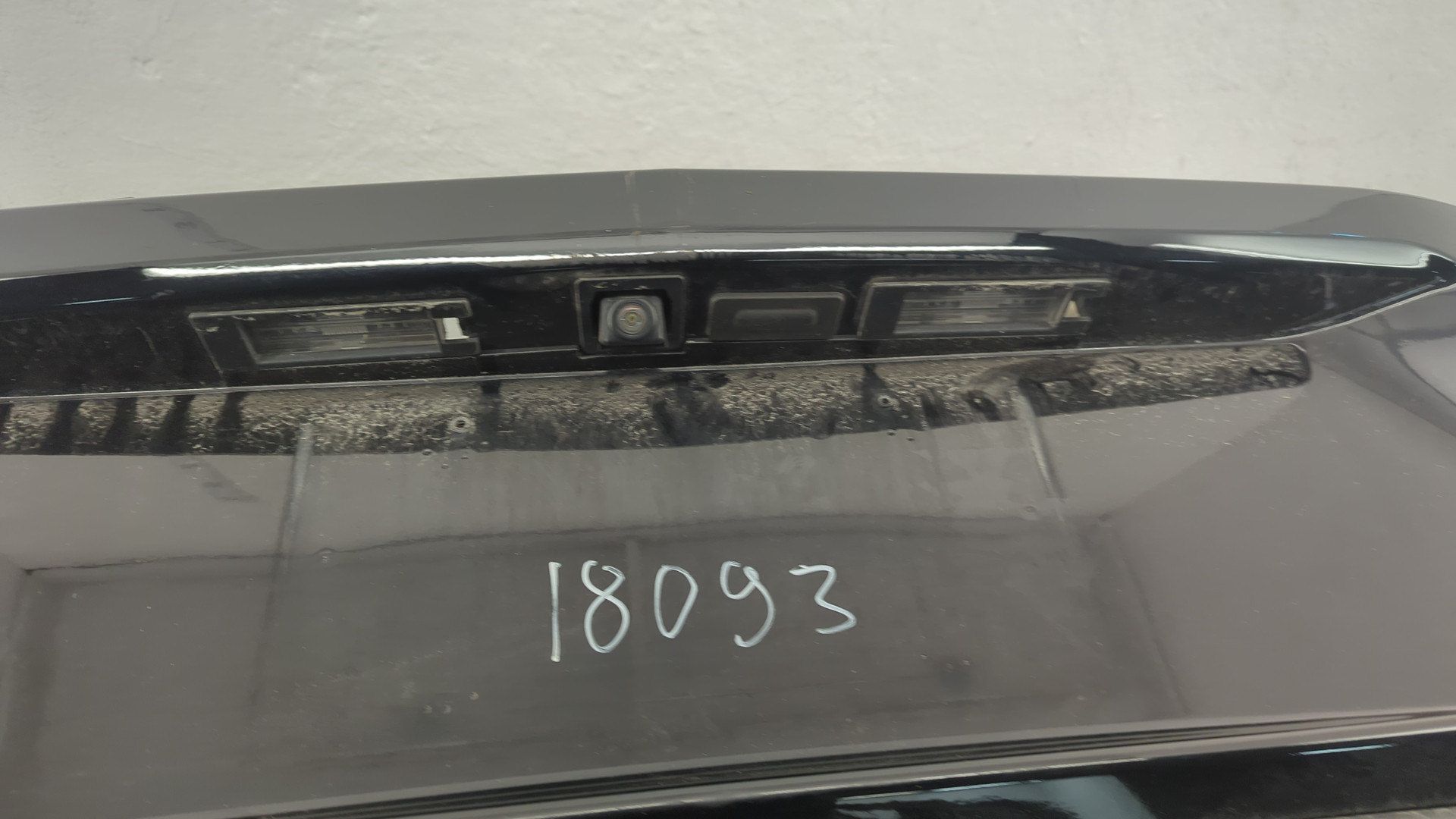 Бампер задний
