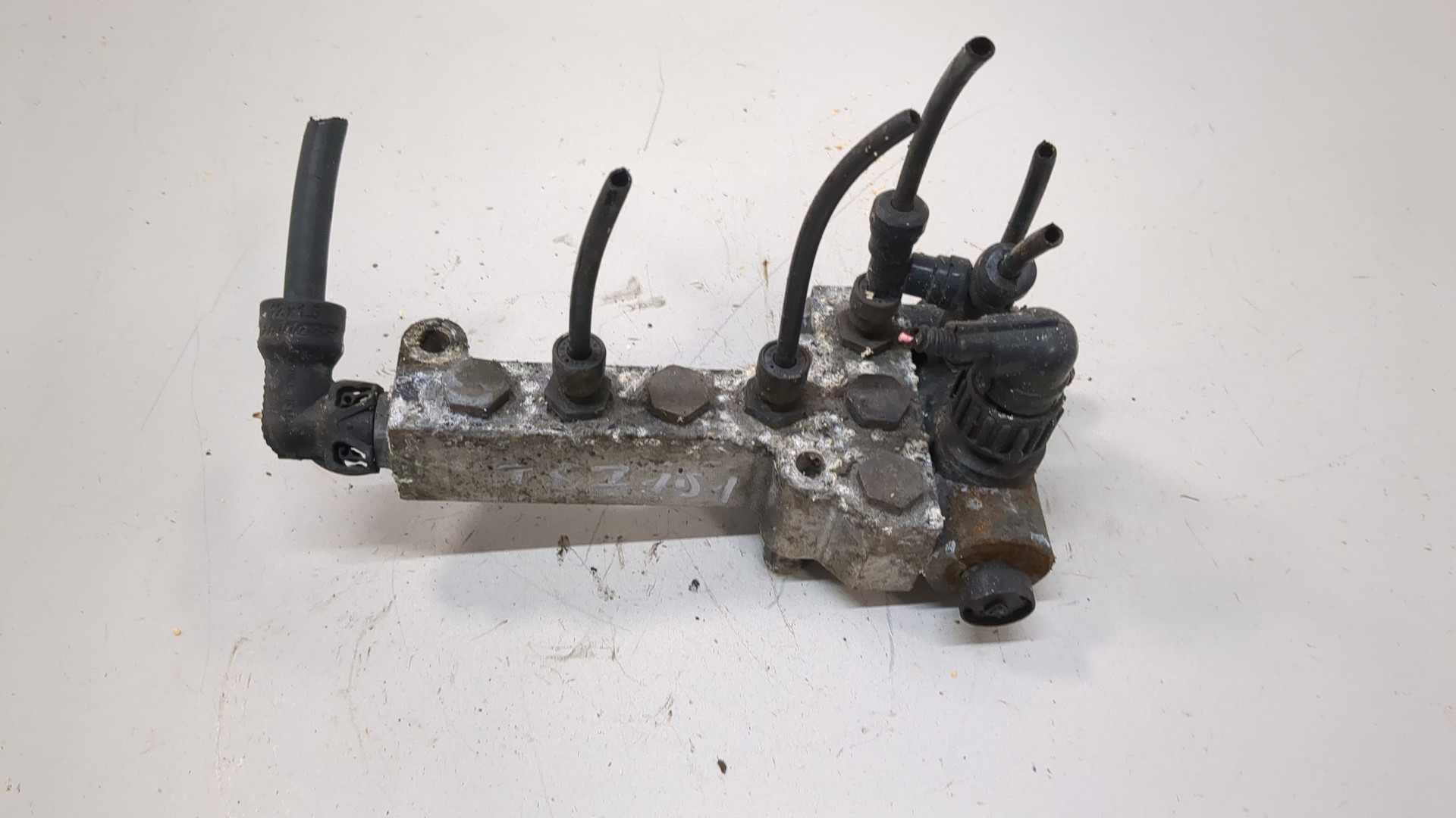 Распределитель тормозных сил