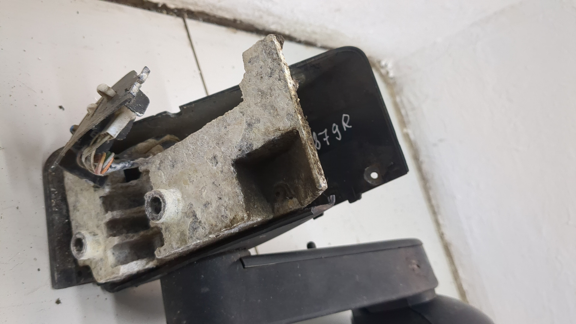 Зеркало правое электрическое