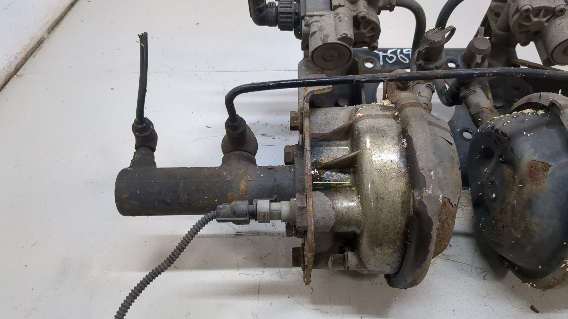 Цилиндр тормозной главный